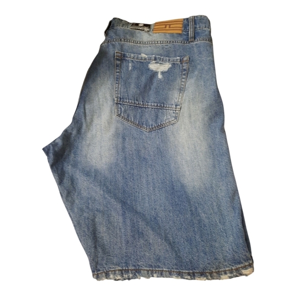 NWT Jordan Craig Light Blue Distressed Jean Shorts Size 44 - Picture 3 of 15